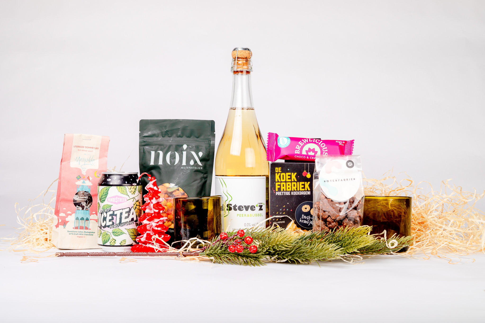 Klassiek lokaal kerstpakket van Made In met Utrechtse producten